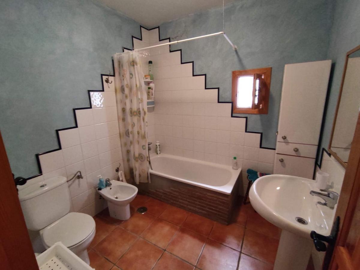Casa Petra : Bonita Casa Rural En Yunquera المظهر الخارجي الصورة