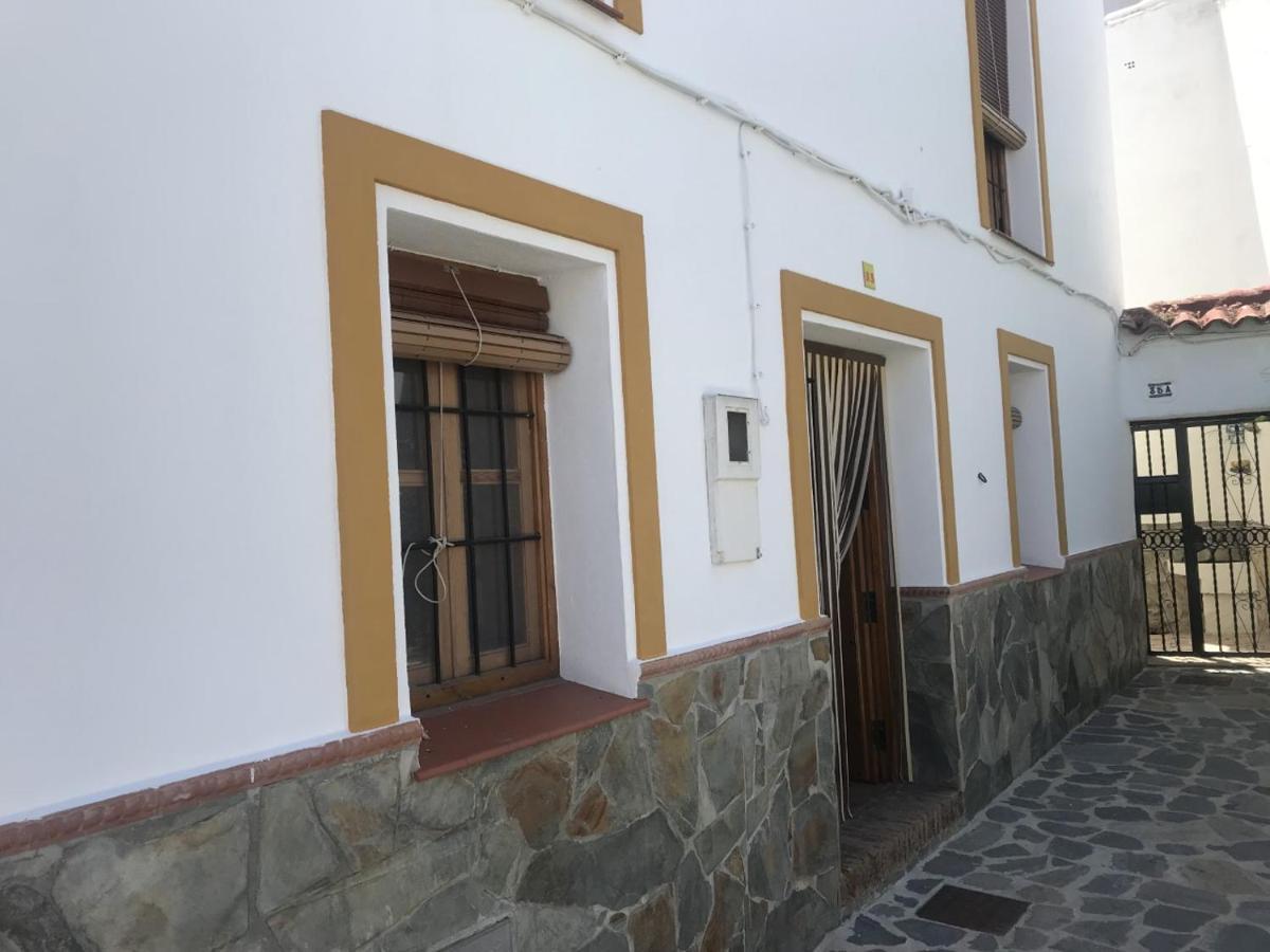 Casa Petra : Bonita Casa Rural En Yunquera المظهر الخارجي الصورة